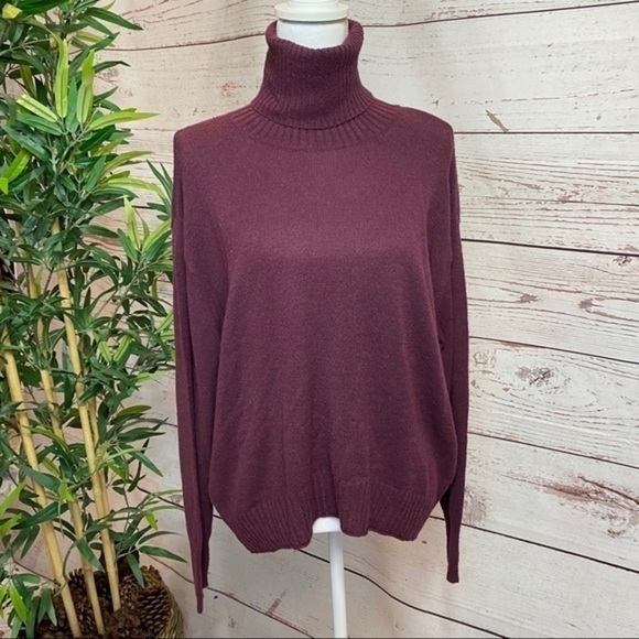 🌺ABOUND DOLMAN TURTLENECK SWEATER NWT - Picture 3 of 10